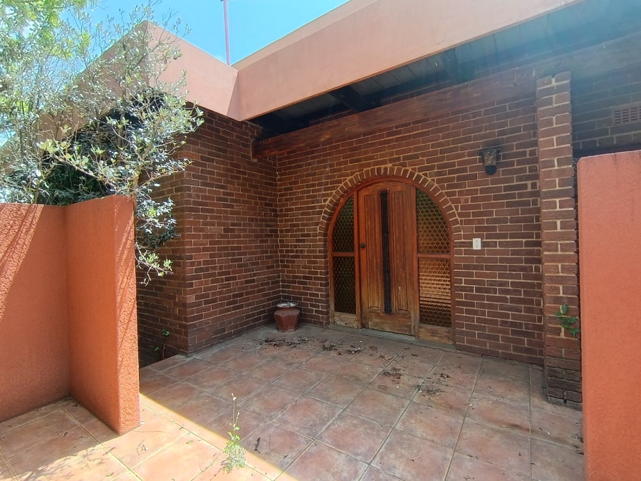 Commercial Property for Sale in Glen Free State